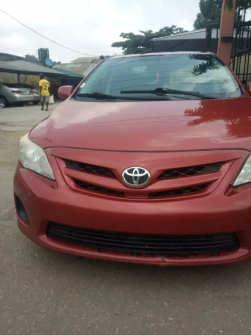 Toyota Corolla   - 2013