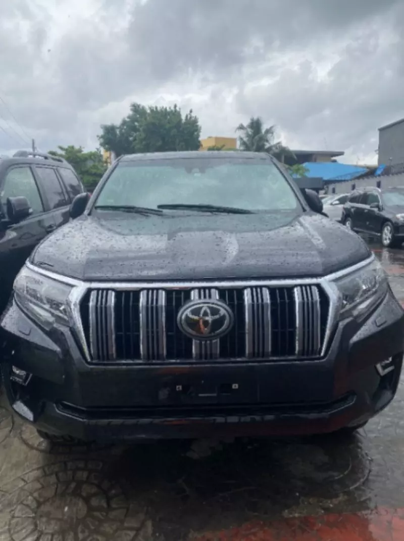 Toyota Landcruiser prado TX   - 2023