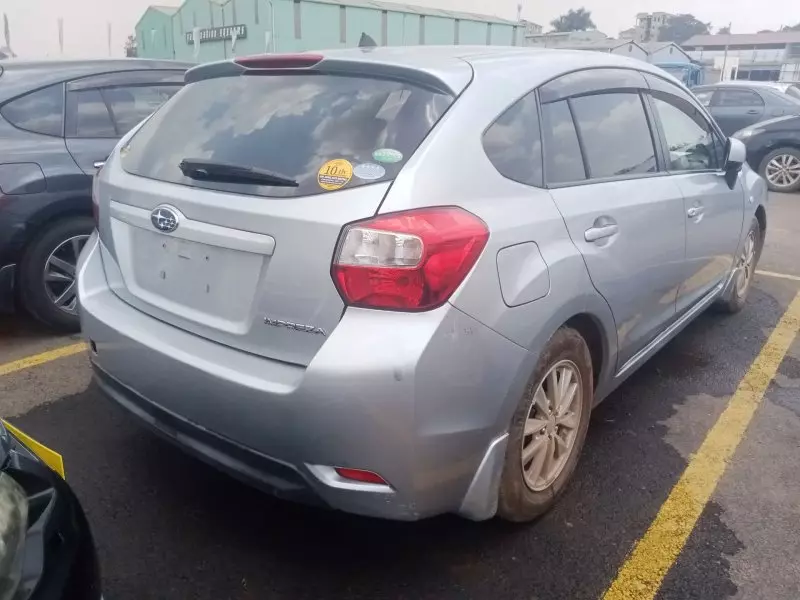 Subaru Impreza   - 2013