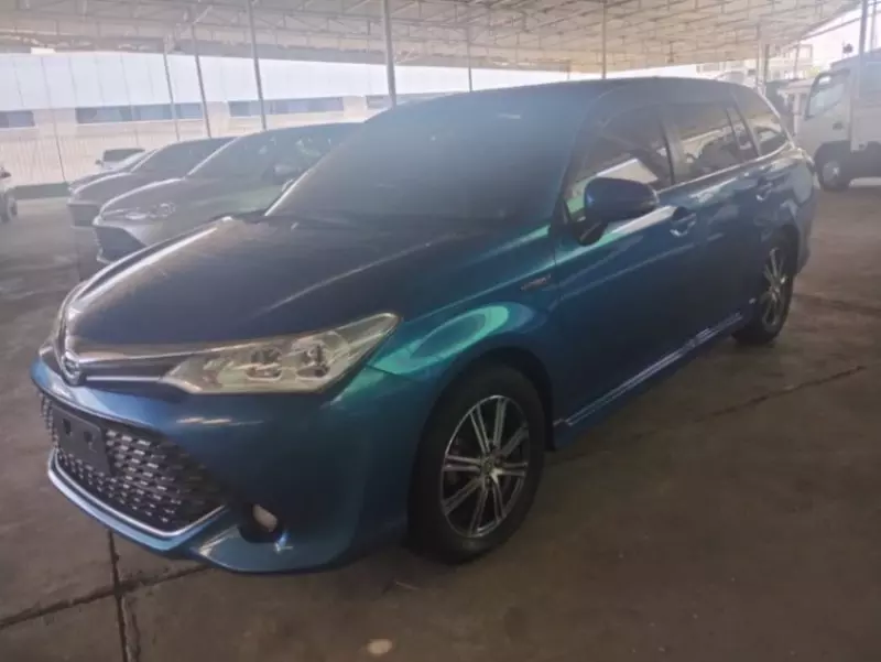 Toyota Fielder hybrid    - 2015