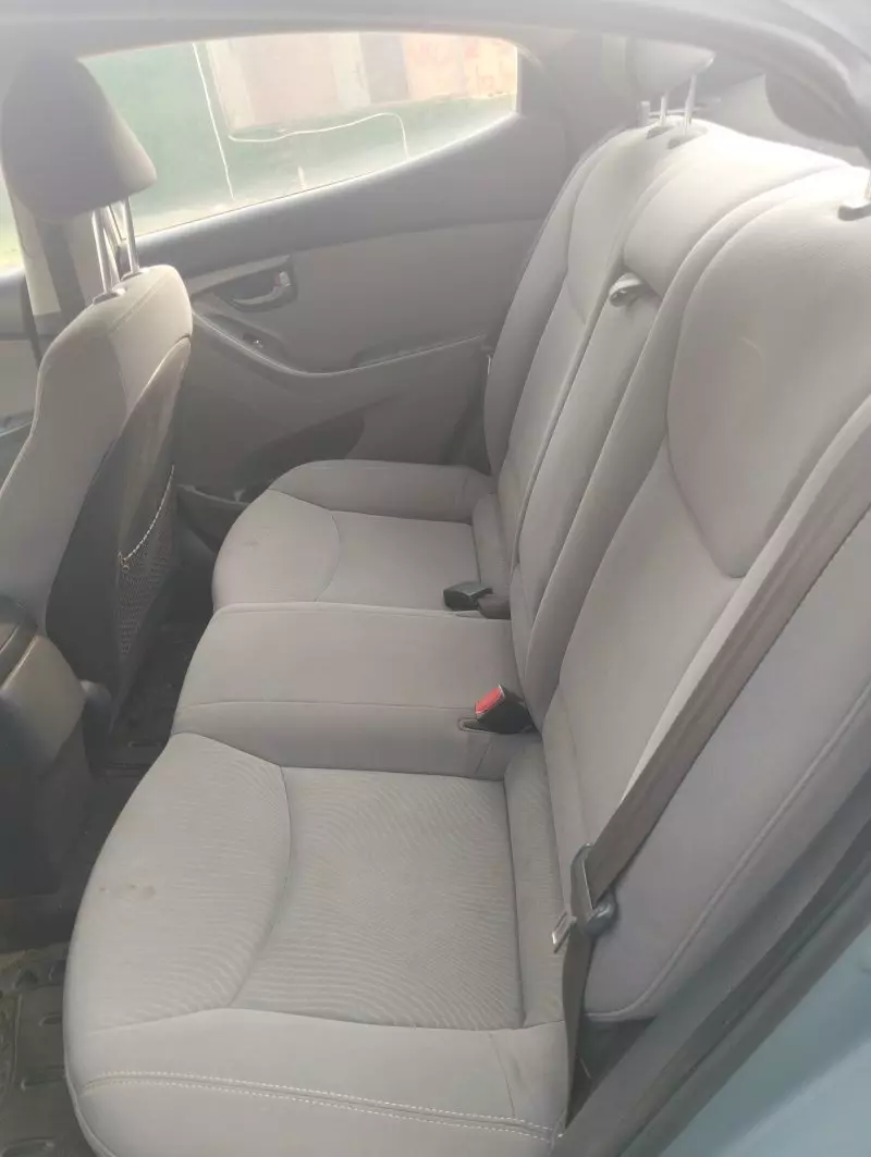Hyundai Elantra   - 2014