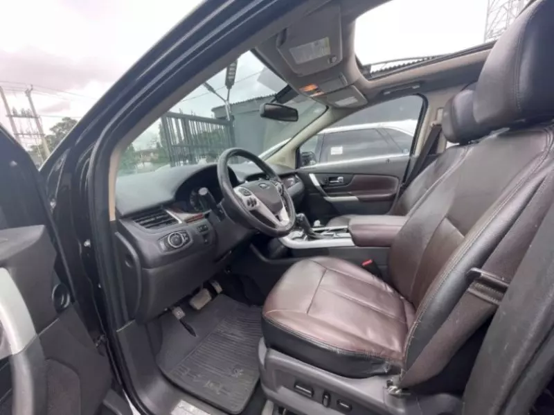 Ford Edge 3.5L    - 2013