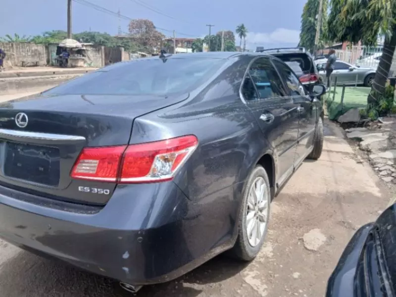 Lexus ES 350