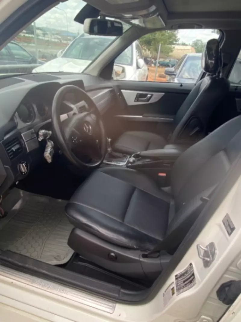 Mercedes-Benz GLK 350   - 2009