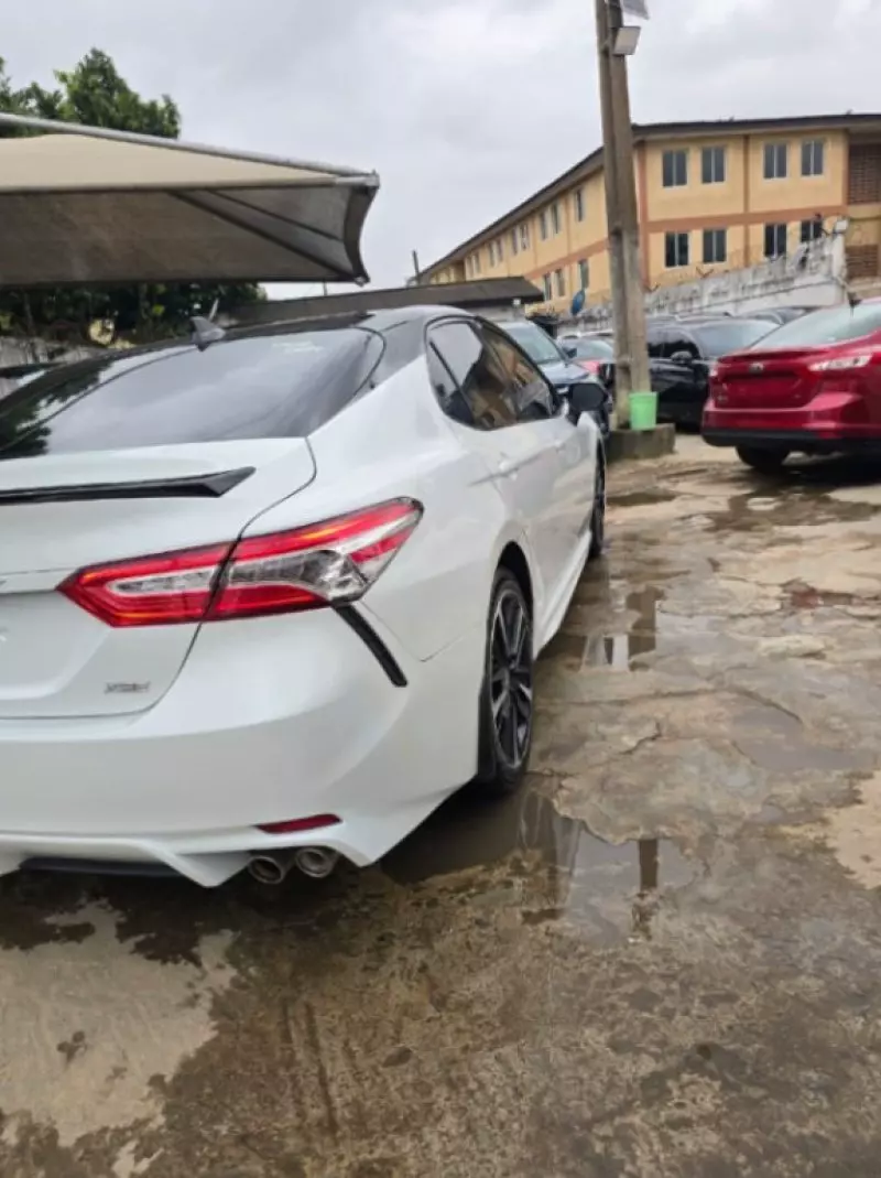 Toyota Camry   - 2020