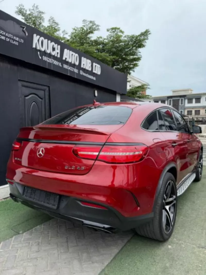 Mercedes-Benz GLE 43 AMG   - 2016
