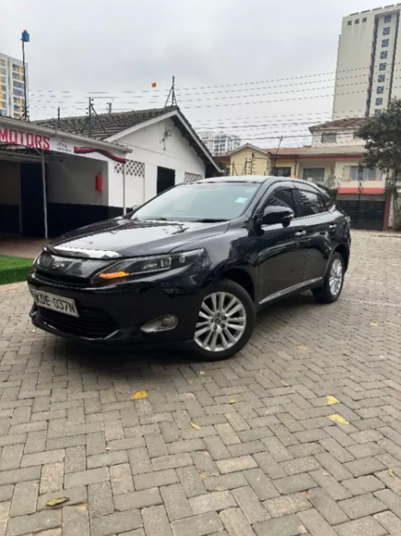Toyota Harrier   - 2014