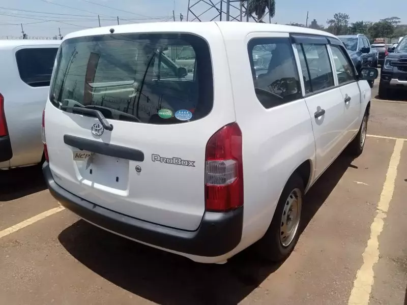 Toyota Probox    - 2016