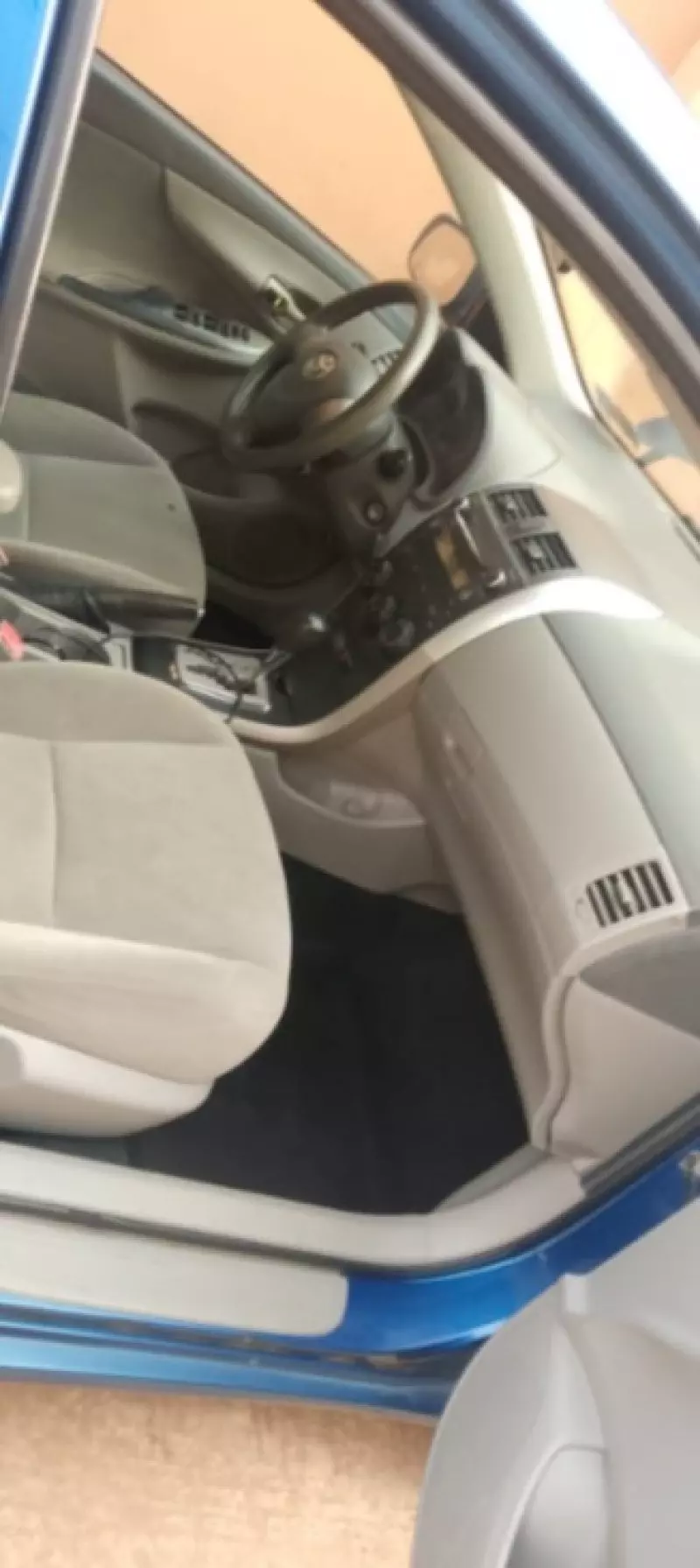 Toyota Corolla - 2010