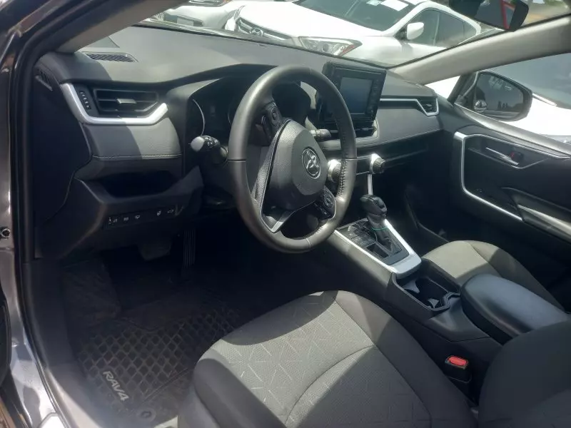 Toyota RAV 4   - 2020