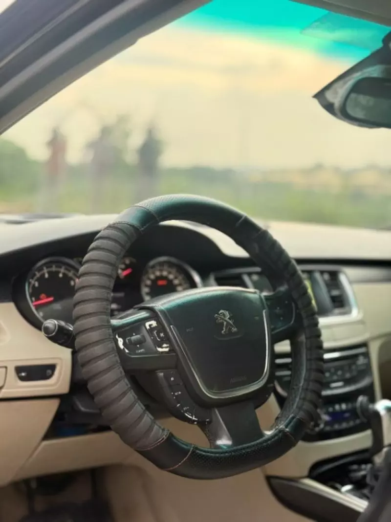 Peugeot 508   - 2015