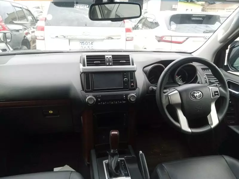 Toyota Landcruiser Prado   - 2016
