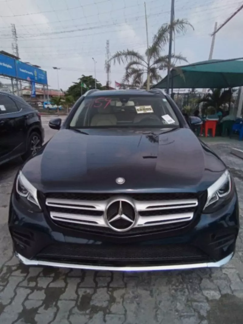 Mercedes-Benz GLC 300