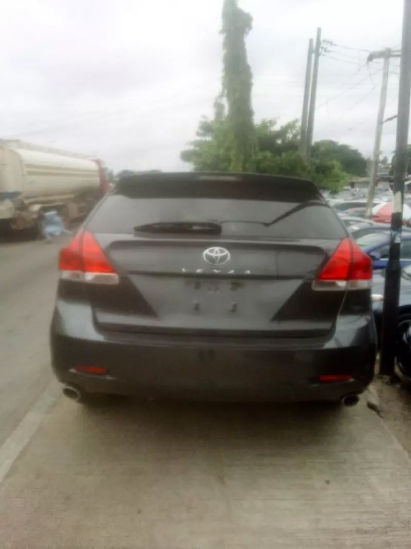 Toyota Venza   - 2014