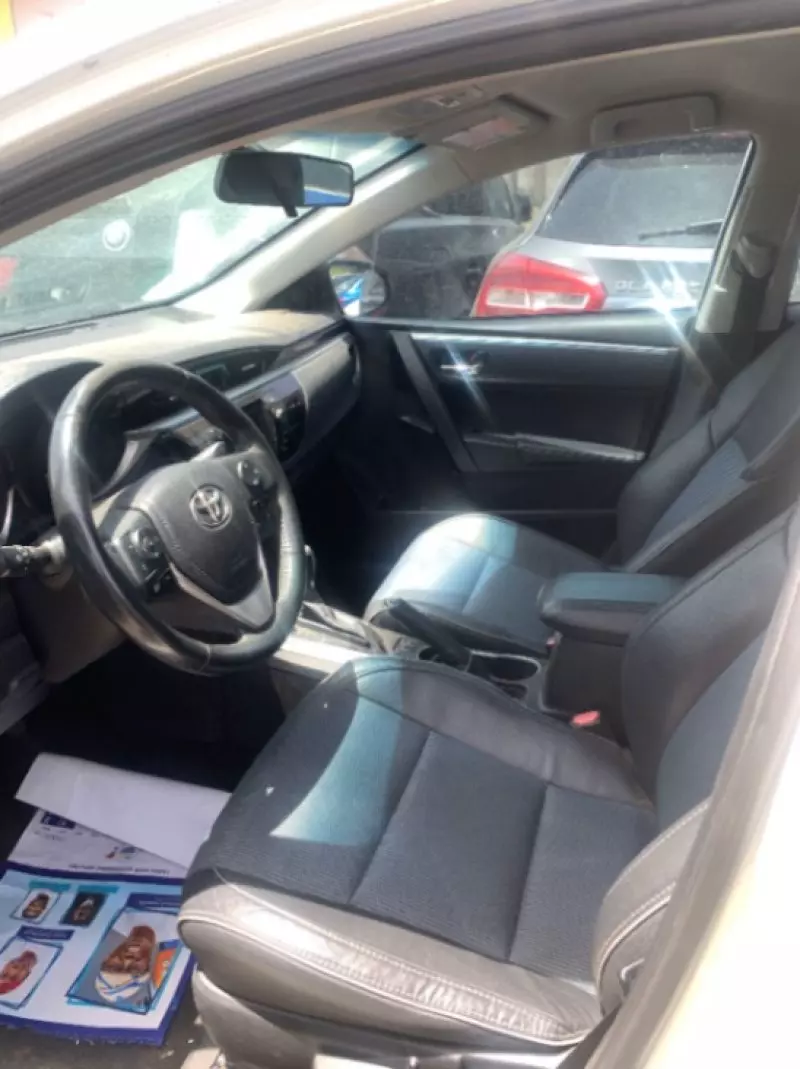 Toyota Corolla   - 2015