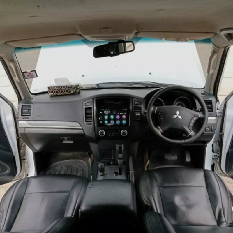 Mitsubishi Pajero Exceed    - 2011