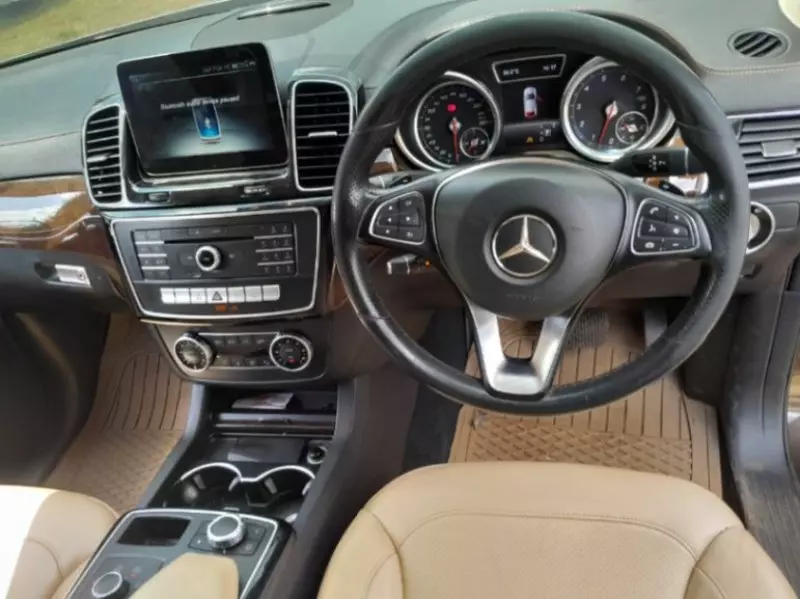 Mercedes-Benz GLE 400   - 2017
