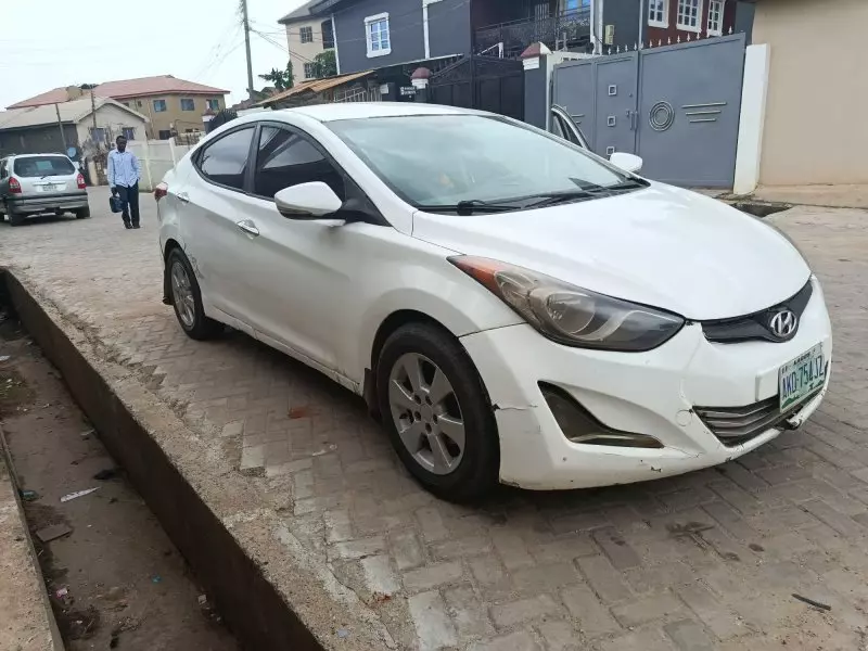 Hyundai ELANTRA 1,6L BVA GLS New