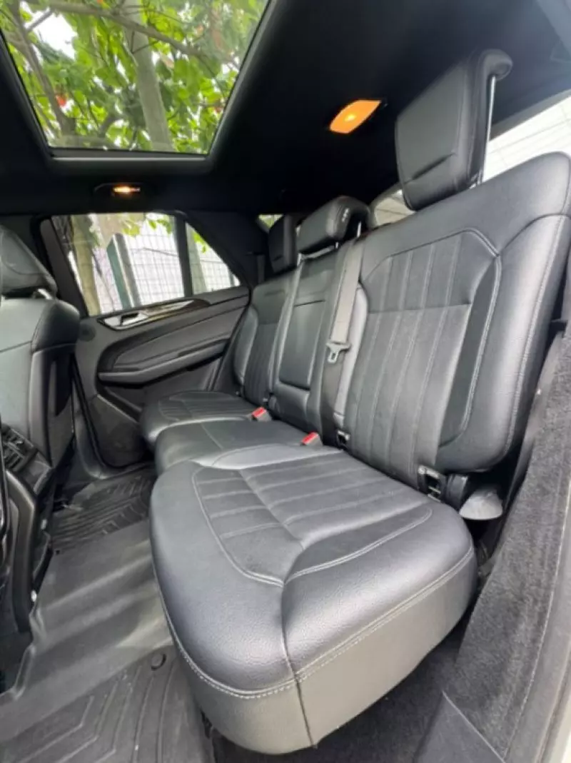 Mercedes-Benz GLE-Class   - 2018