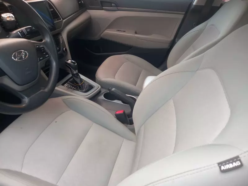 Hyundai Elantra   - 2017