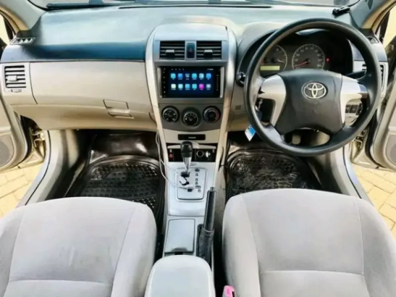 Toyota Axio    - 2011