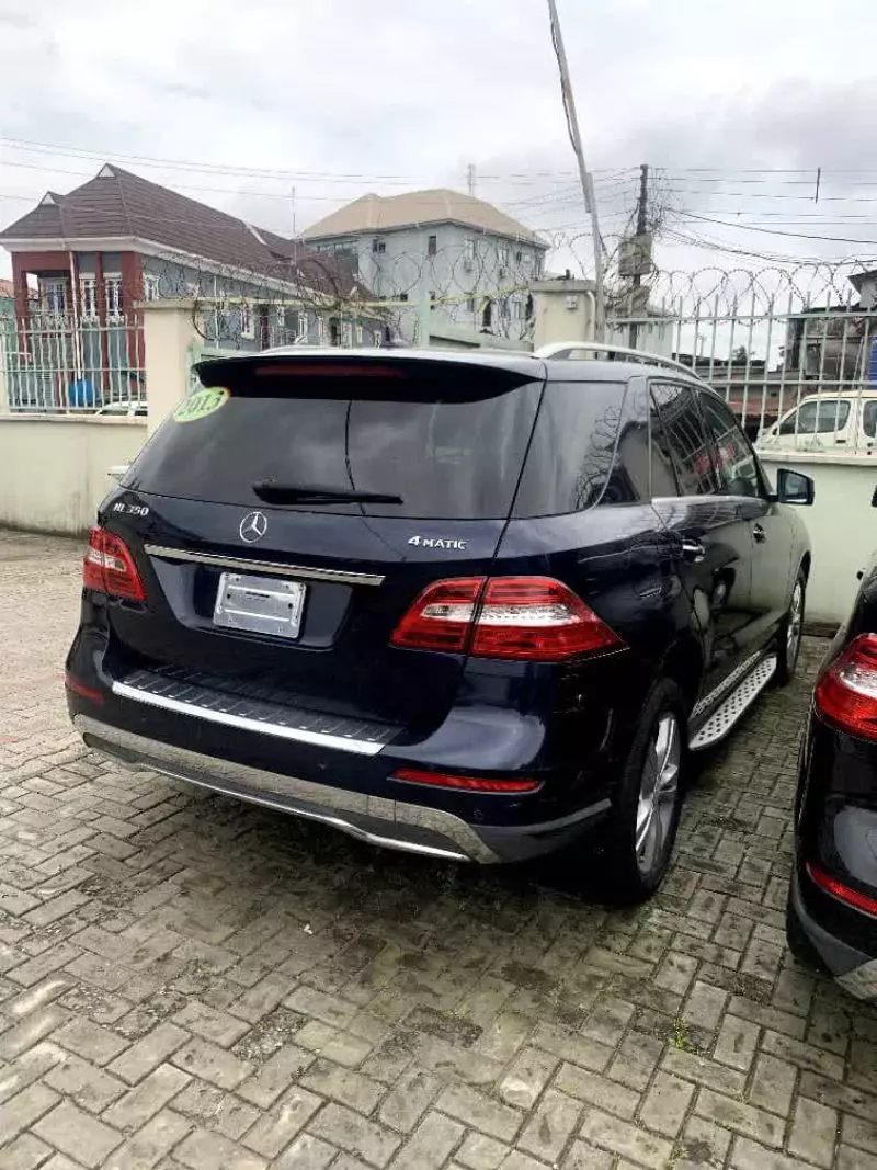 Mercedes-Benz ML 350   - 2013