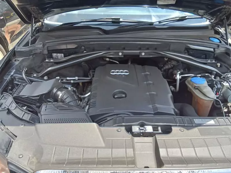 Audi Q5   - 2012