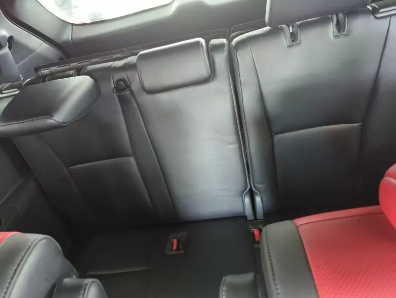 Toyota Highlander   - 2021