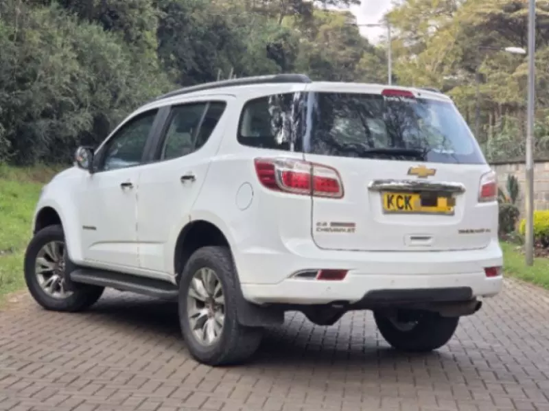 Chevrolet Trailblazer   - 2016