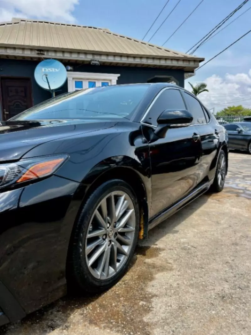 Toyota Camry   - 2022