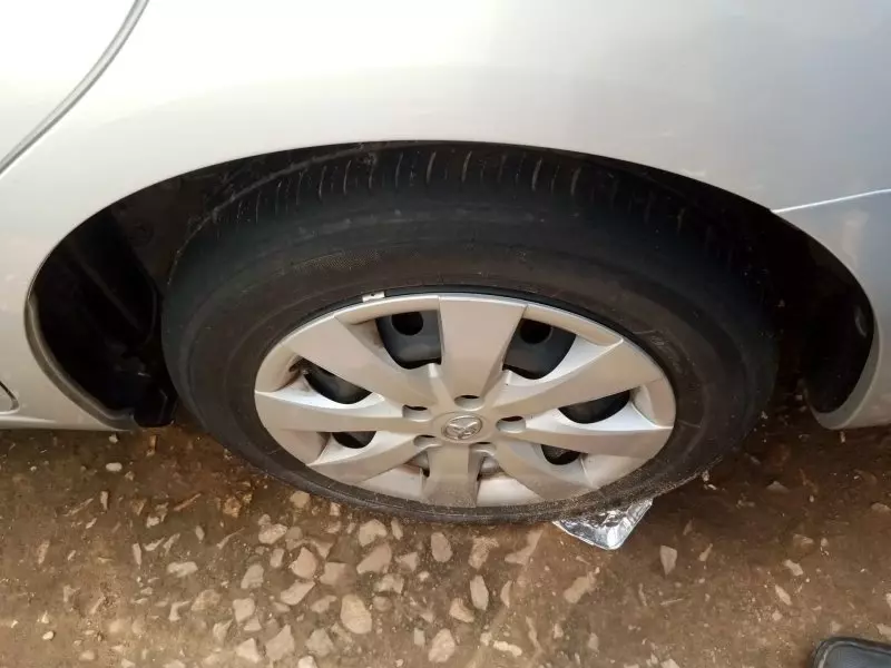 Toyota Premio    - 2012