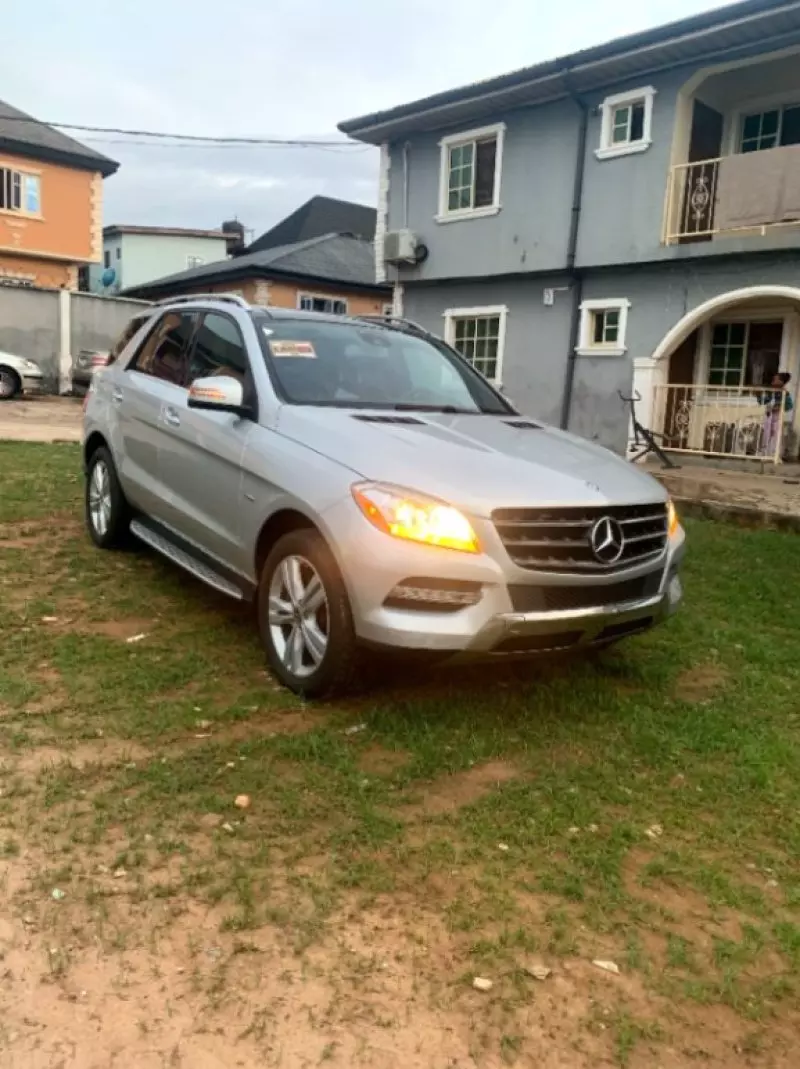 Mercedes-Benz Ml-class   - 2012