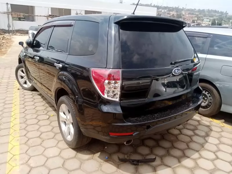 Subaru Forester   - 2011