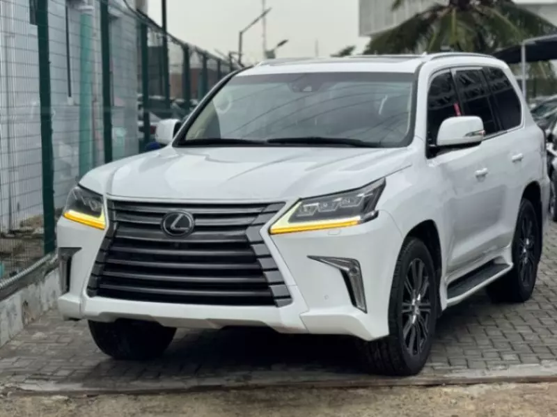 Lexus 570   - 2019