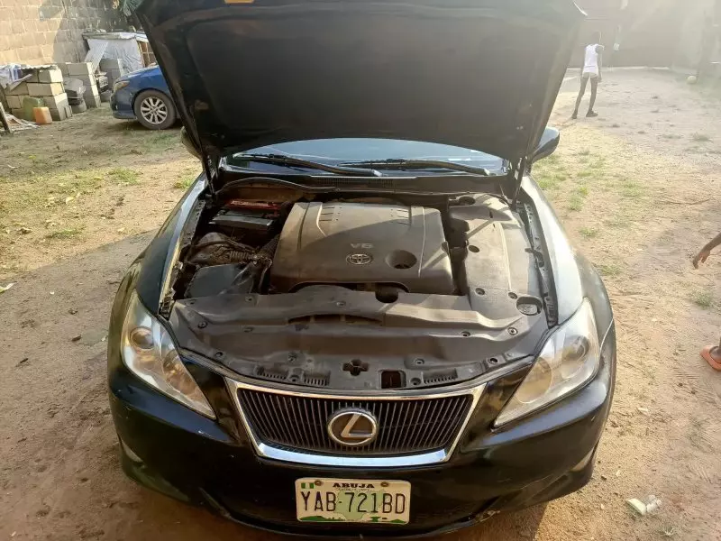 Lexus IS 250