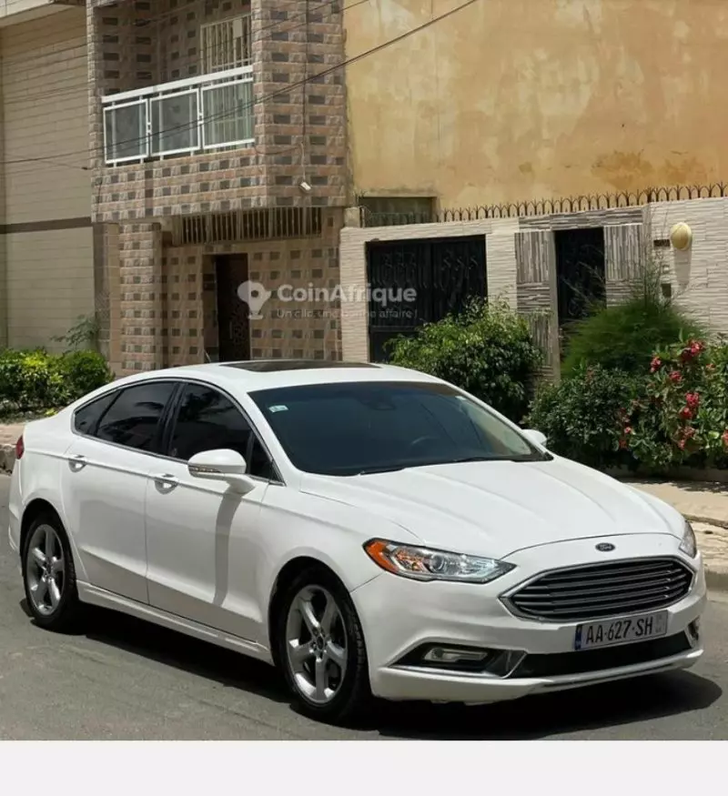 Ford Fusion   - 2018