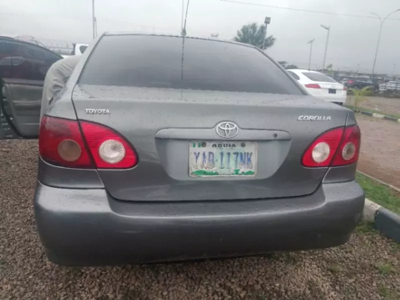 Toyota Corolla   - 2006