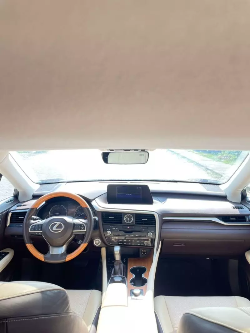 Lexus RX   - 2016