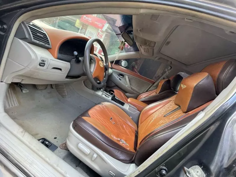 Toyota Camry   - 2008