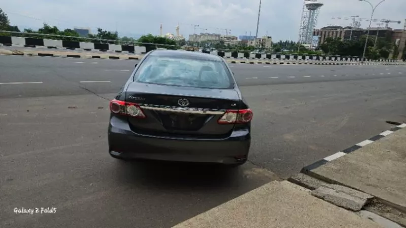 Toyota Corolla   - 2011
