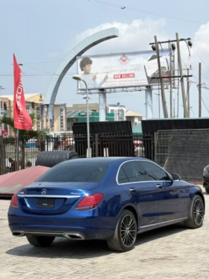 Mercedes-Benz C-Class   - 2018