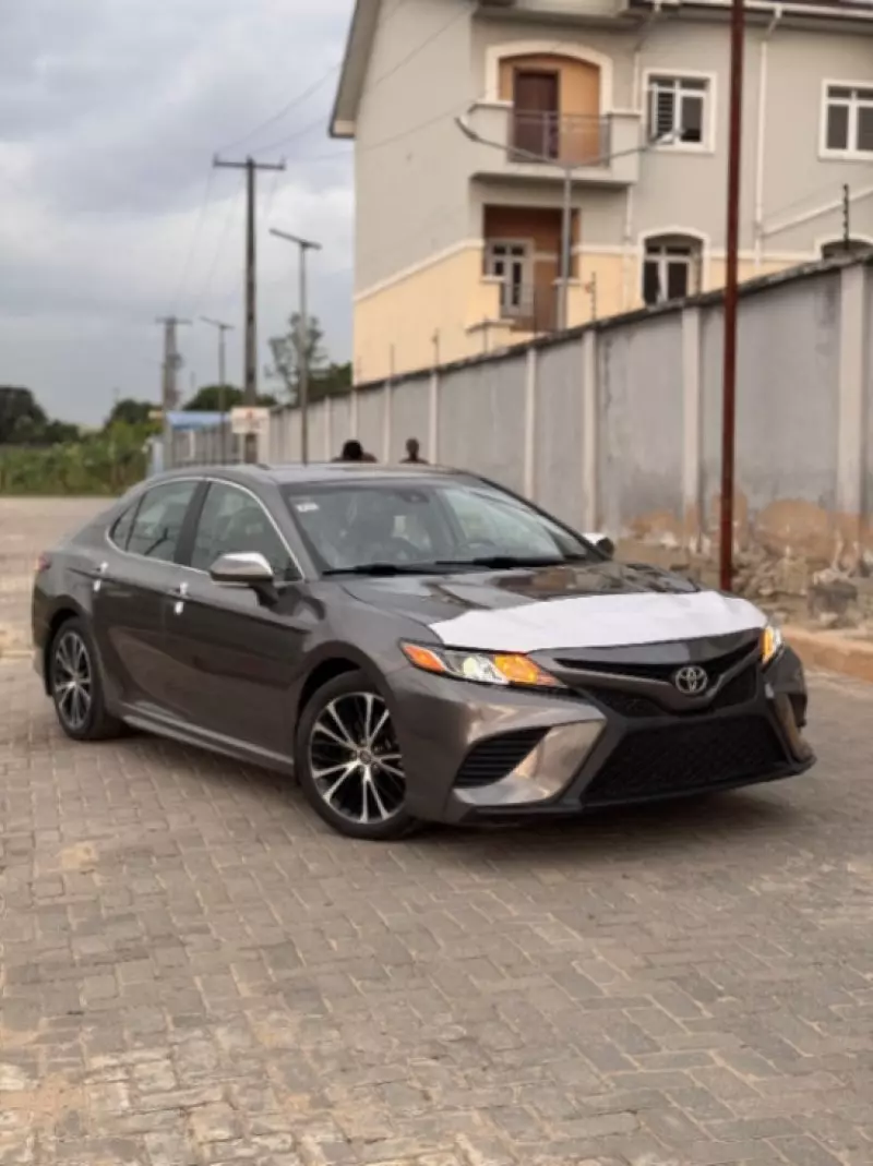 Toyota Camry   - 2020