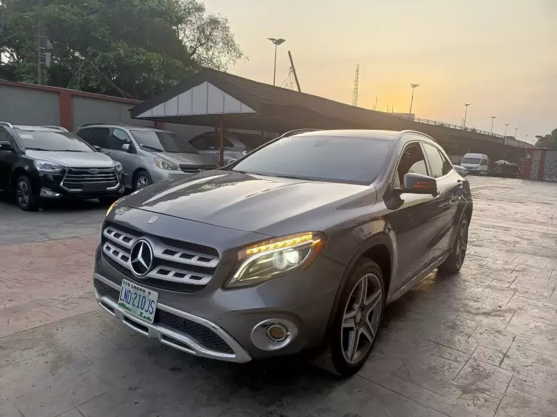 Mercedes-Benz GLA 250