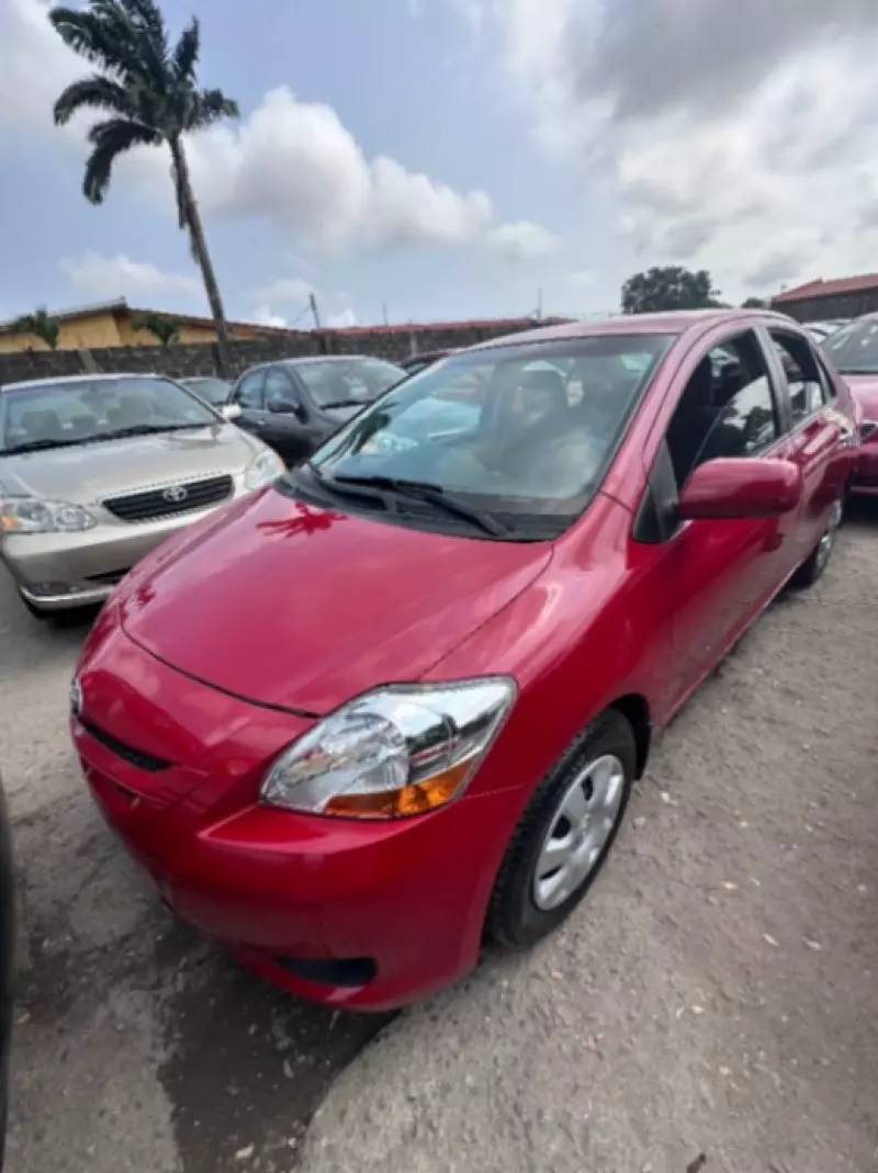 Toyota Corolla   - 2008