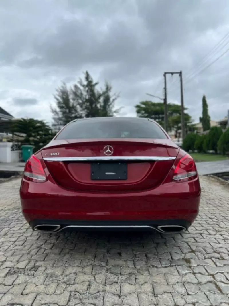 Mercedes-Benz C 300   - 2016