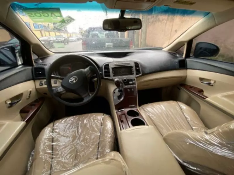 Toyota Venza   - 2010