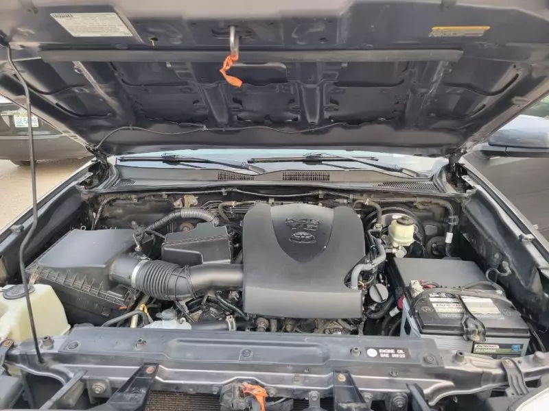 Toyota Tacoma   - 2016