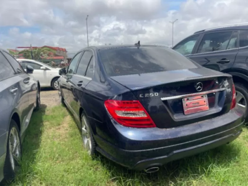 Mercedes-Benz C 250   - 2014