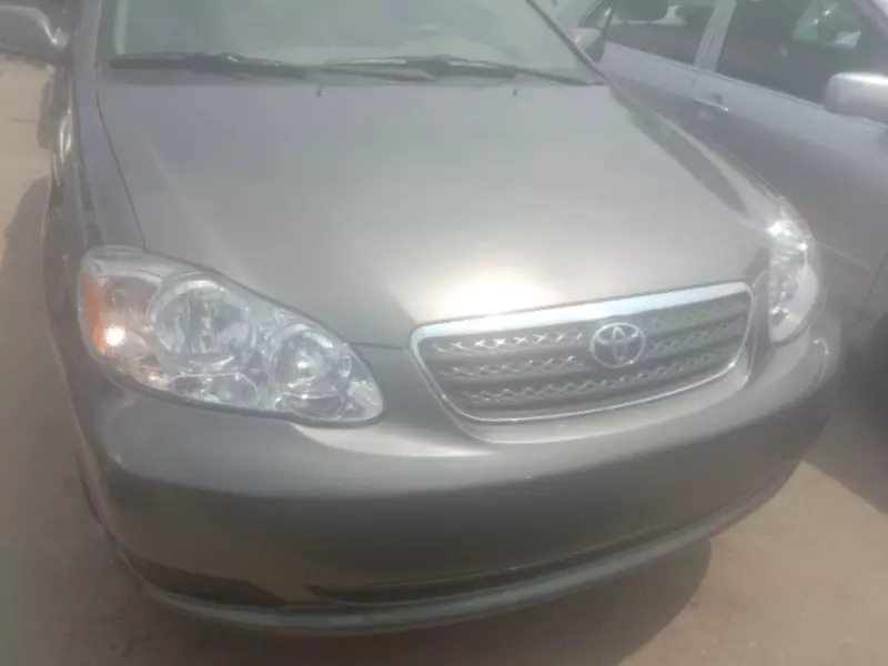 Toyota Corolla   - 2007