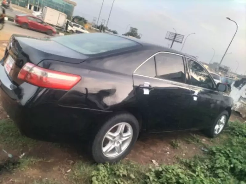Toyota Camry   - 2007